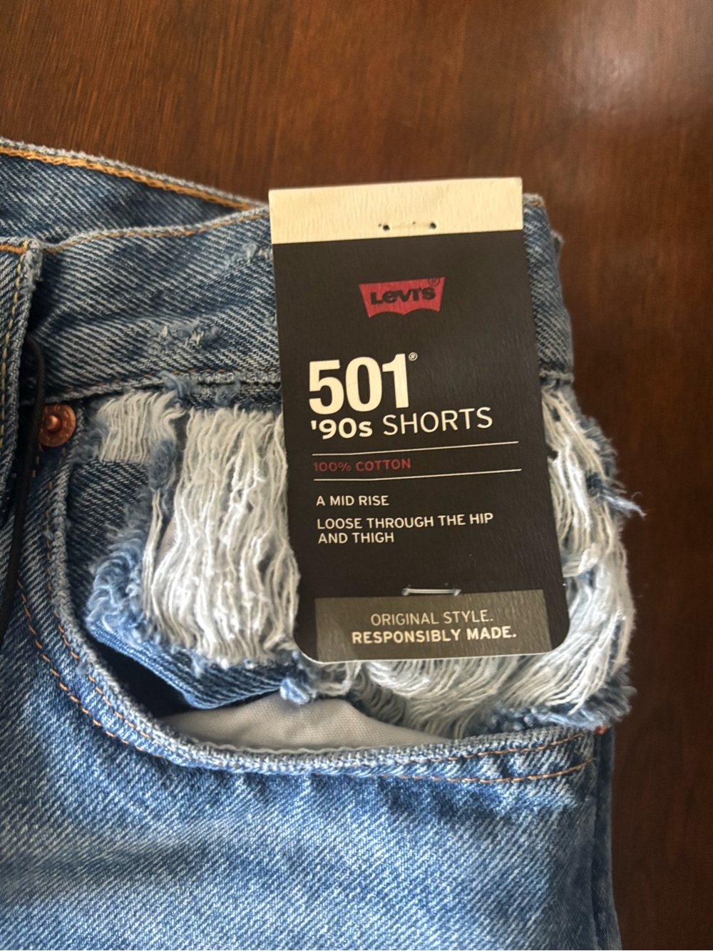 Levi's 501 90s Short - Picture 3 of 4